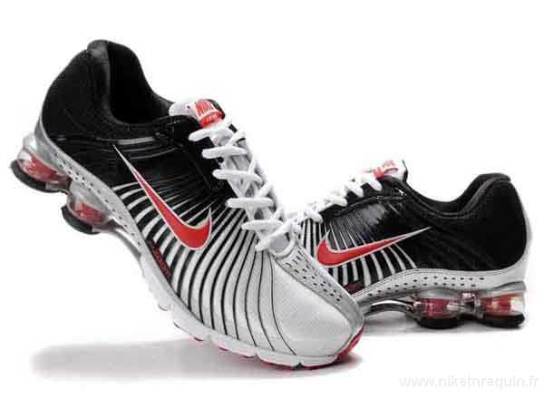 Nike Shox R4 mens 625 blanc noir (1)